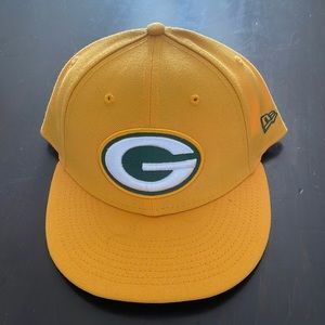 NEW WITOUT TAGS - New Era Green Bay Packers Fitted Hat